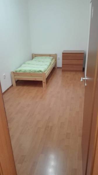 Prenájom 2 izbový byt centrum BB